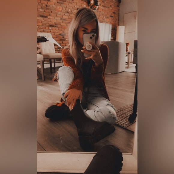 jodieexeliza